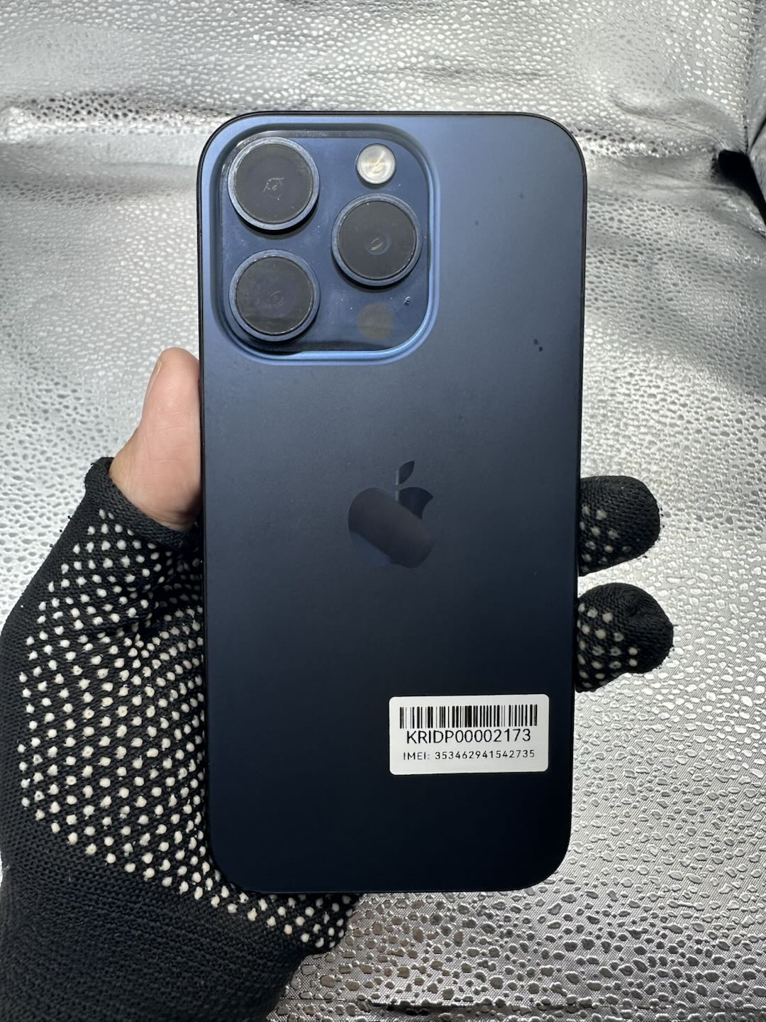 iPhone 15 Pro 128GB ex iBox warna Blue Titanium
