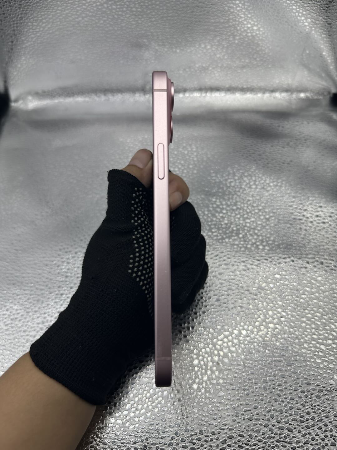 iPhone 15 Plus 128GB ex iBox warna Pink