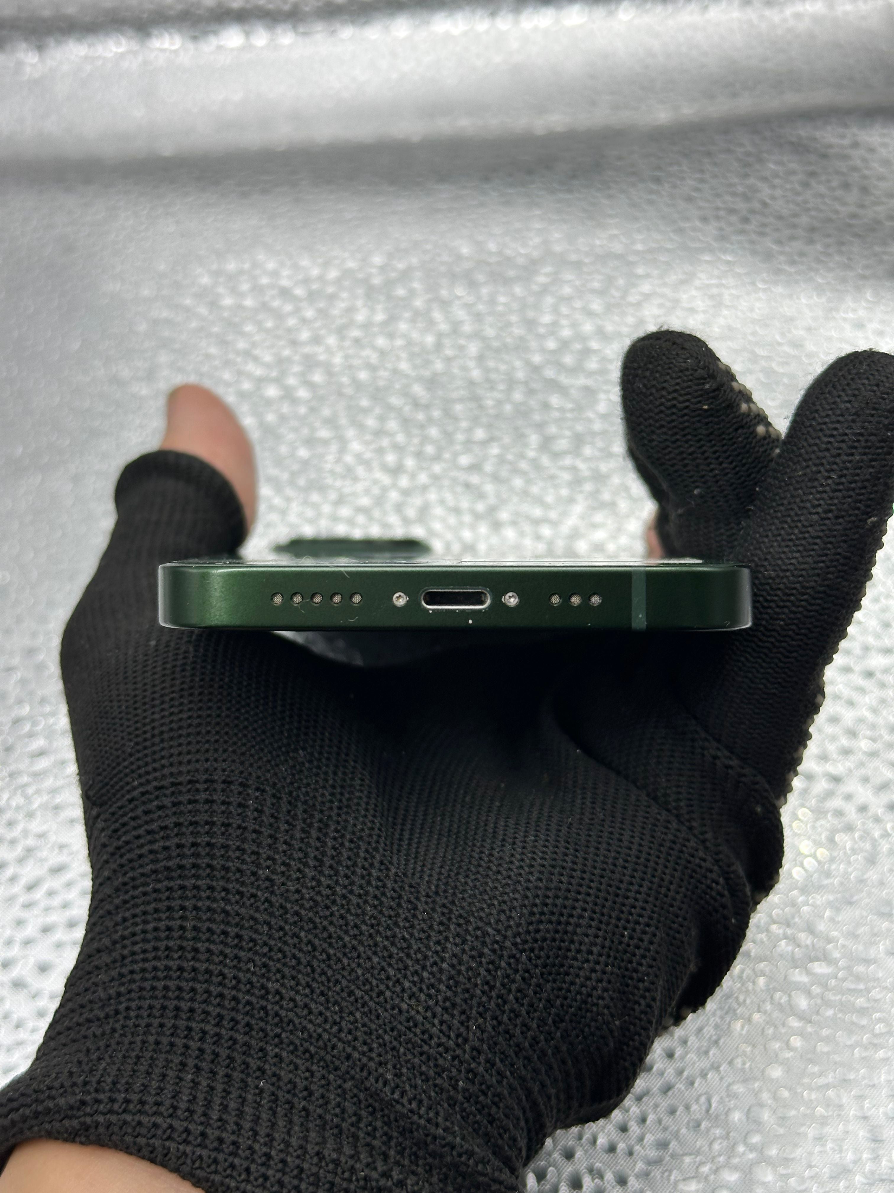 iPhone 13 128GB ex iBox warna Green