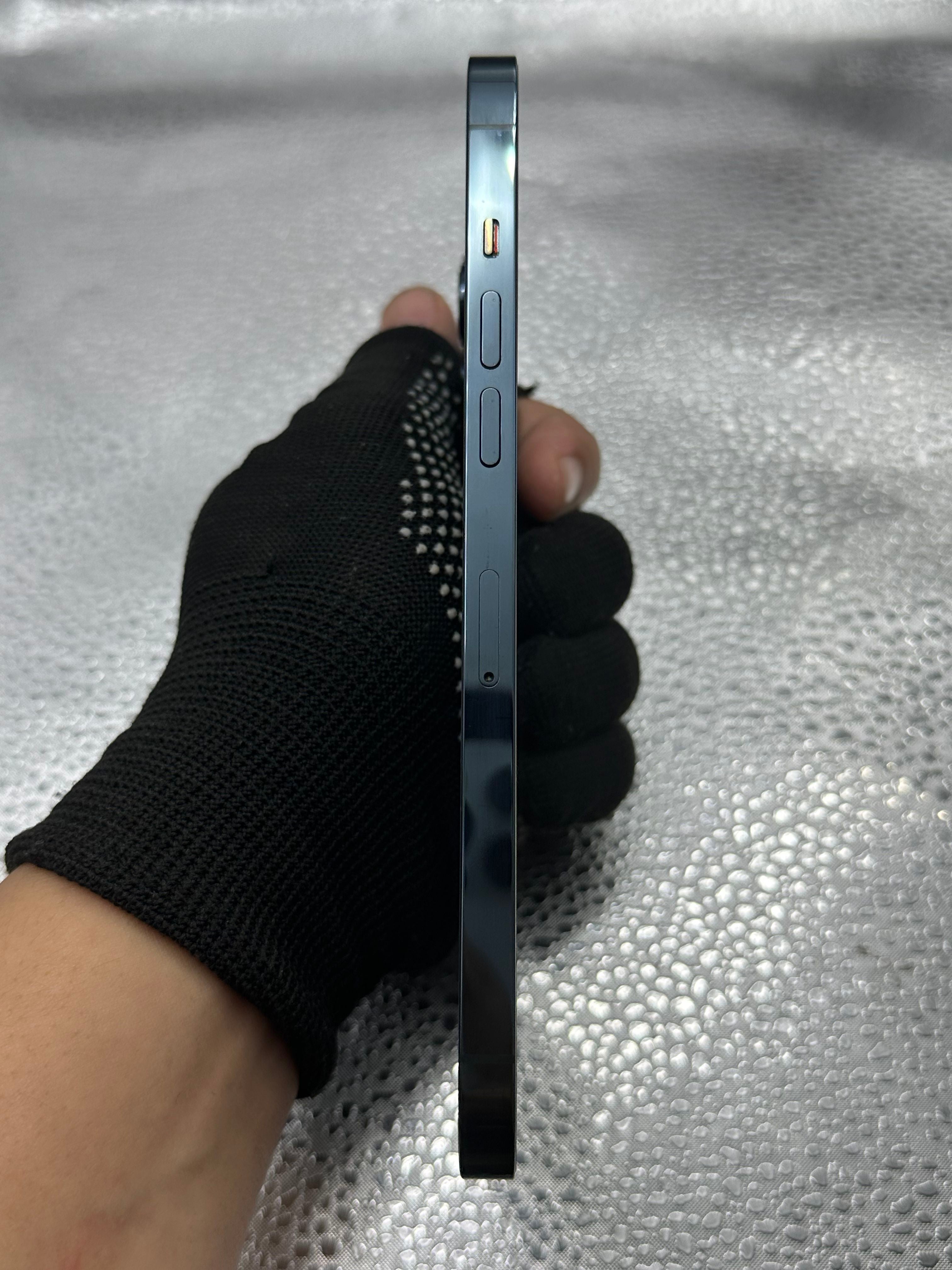 iPhone 12 Pro Max 128GB ex iBox warna Pacific Blue