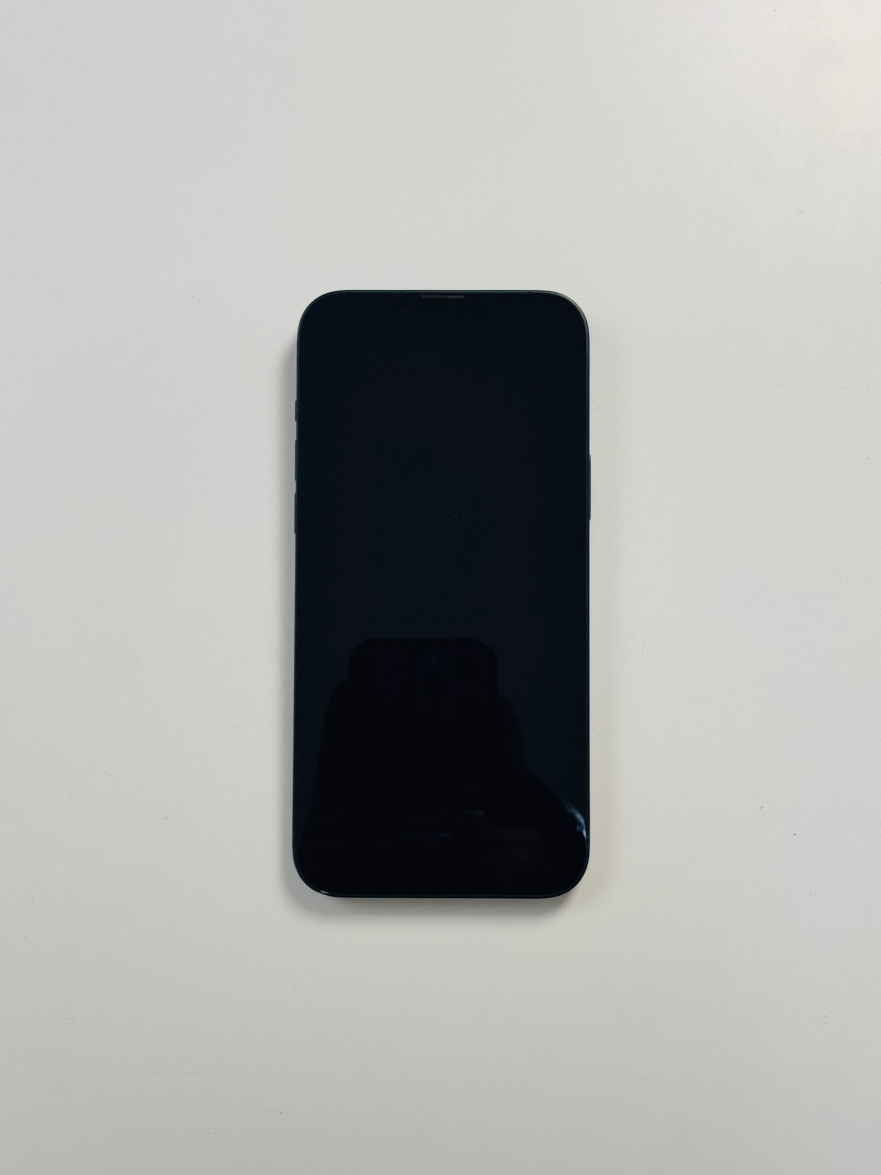 iPhone 14 Plus 128GB ex iBox Midnight Kondisi Baik