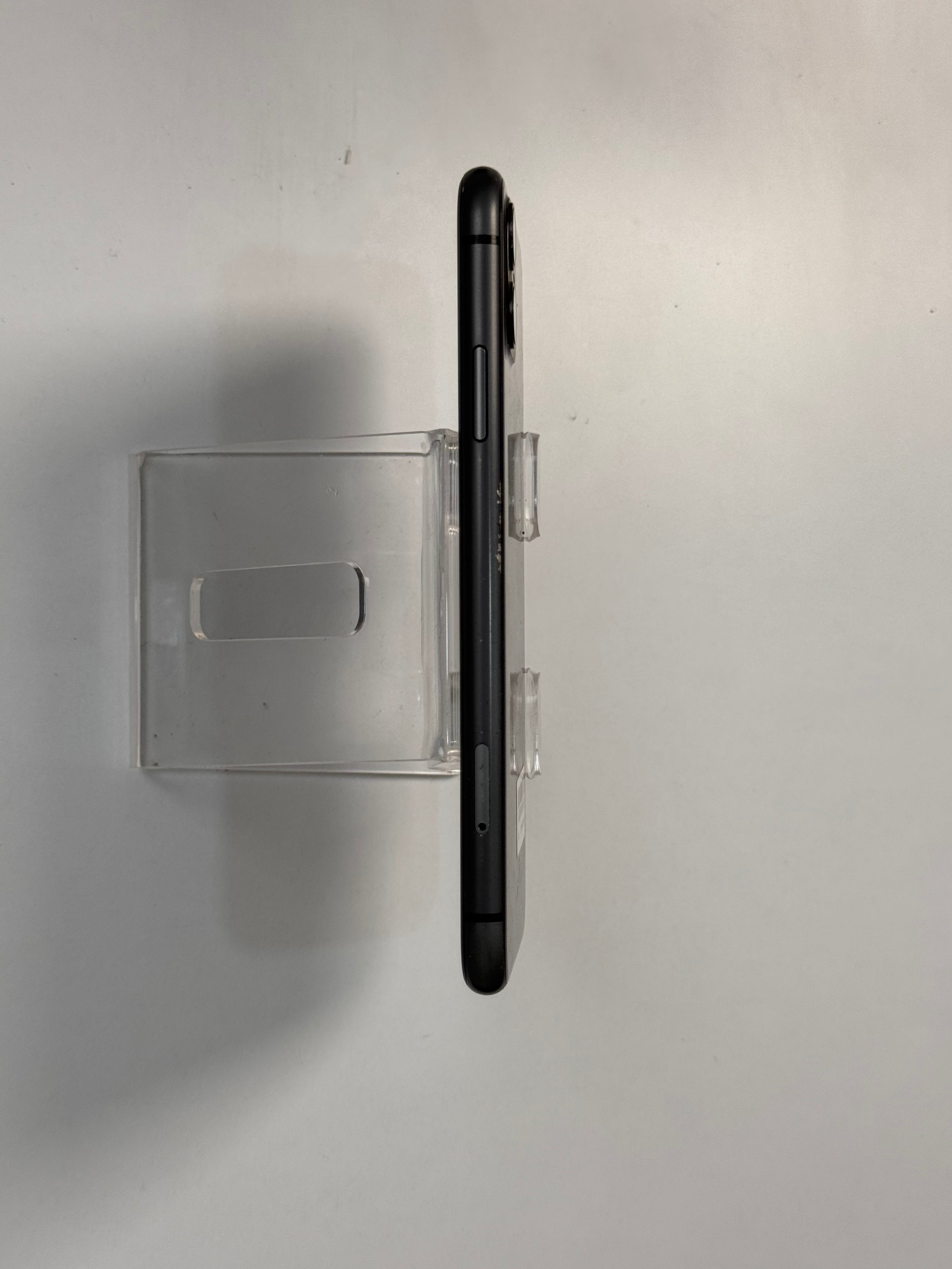 iPhone 11 64GB ex iBox Black