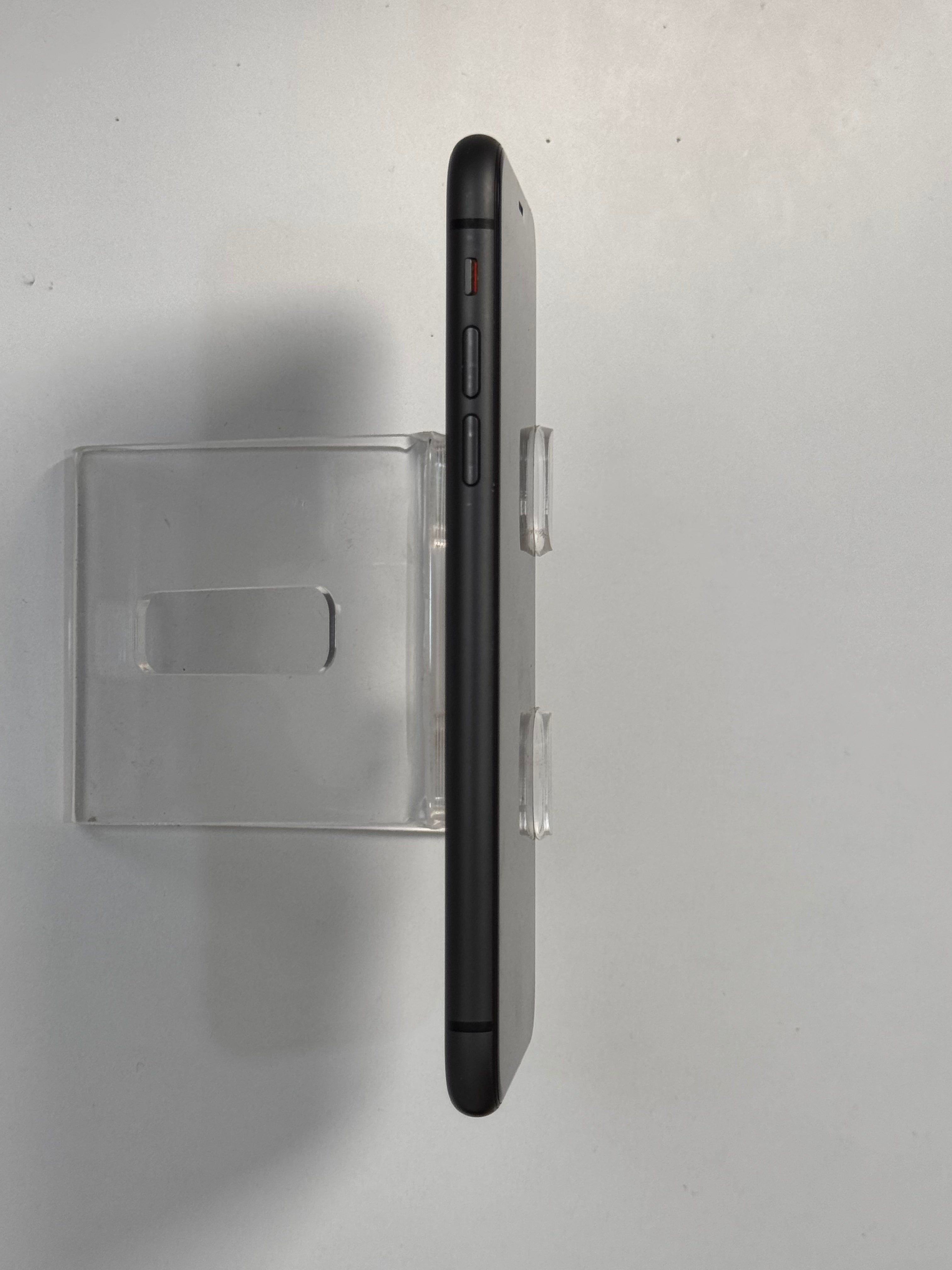 iPhone 11 64GB ex iBox Black