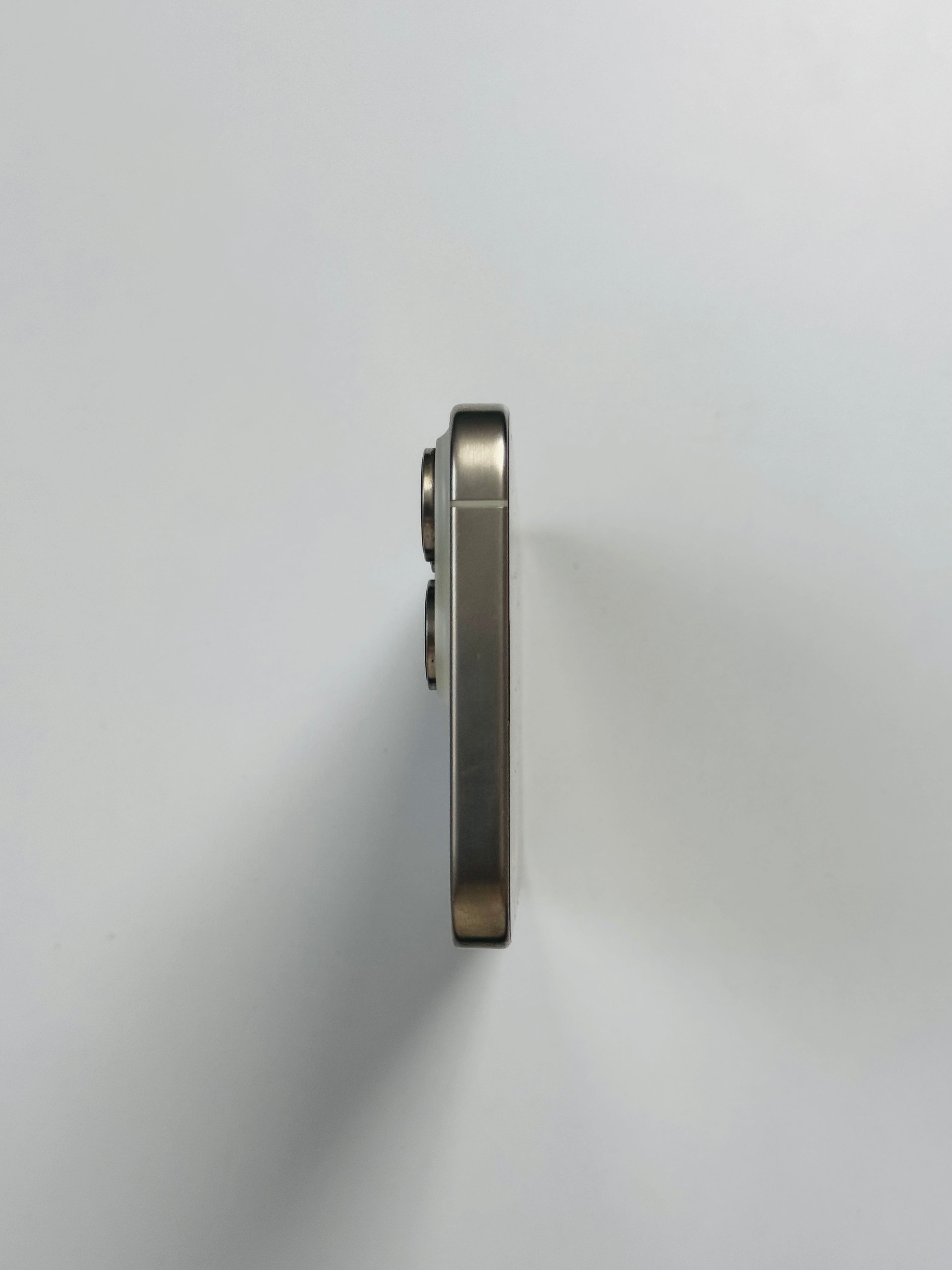 iPhone 15 Pro Max 256GB ex iBox White Titanium Kondisi Sempurna