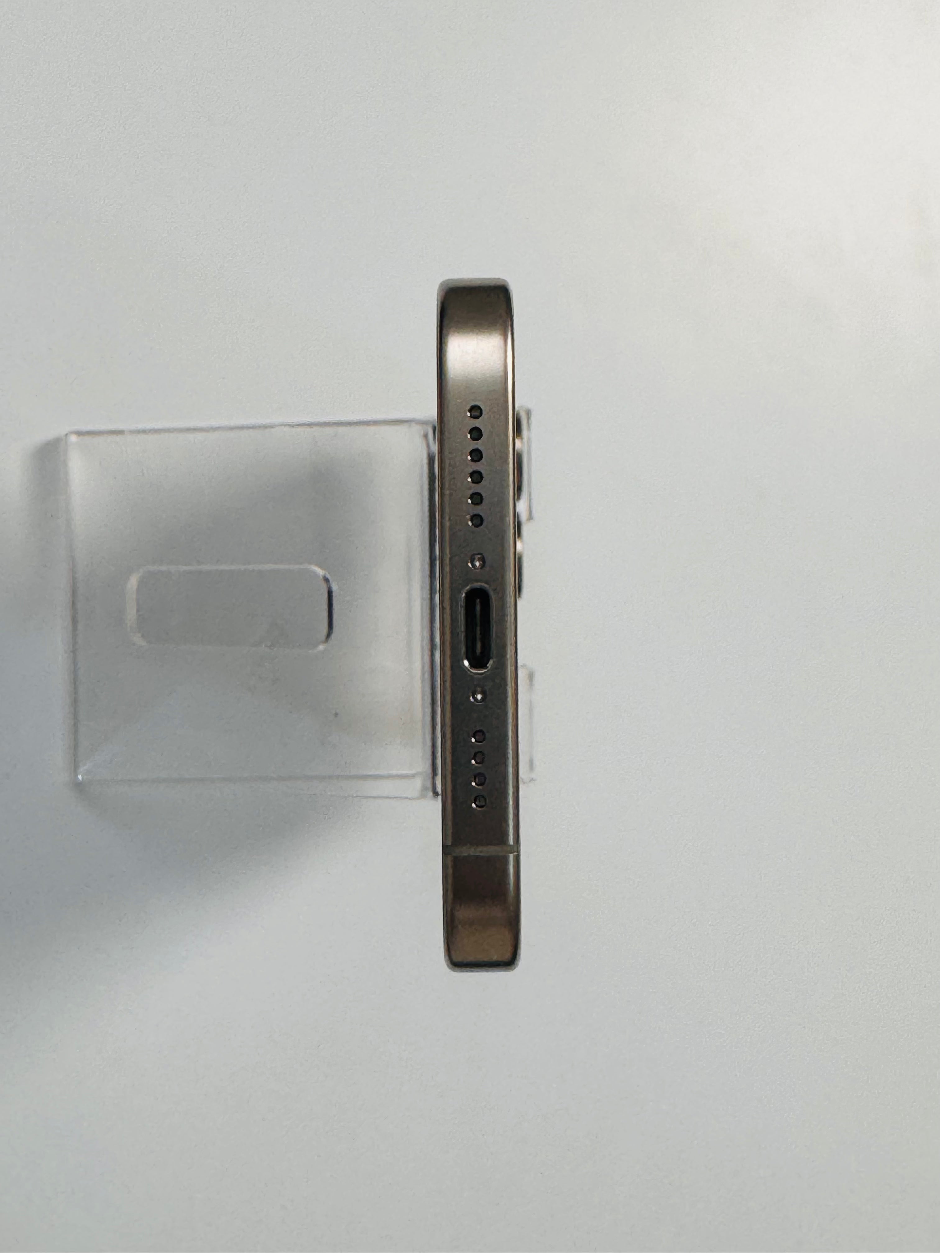 iPhone 15 Pro Max 256GB ex iBox Natural Titanium Kondisi Sempurna