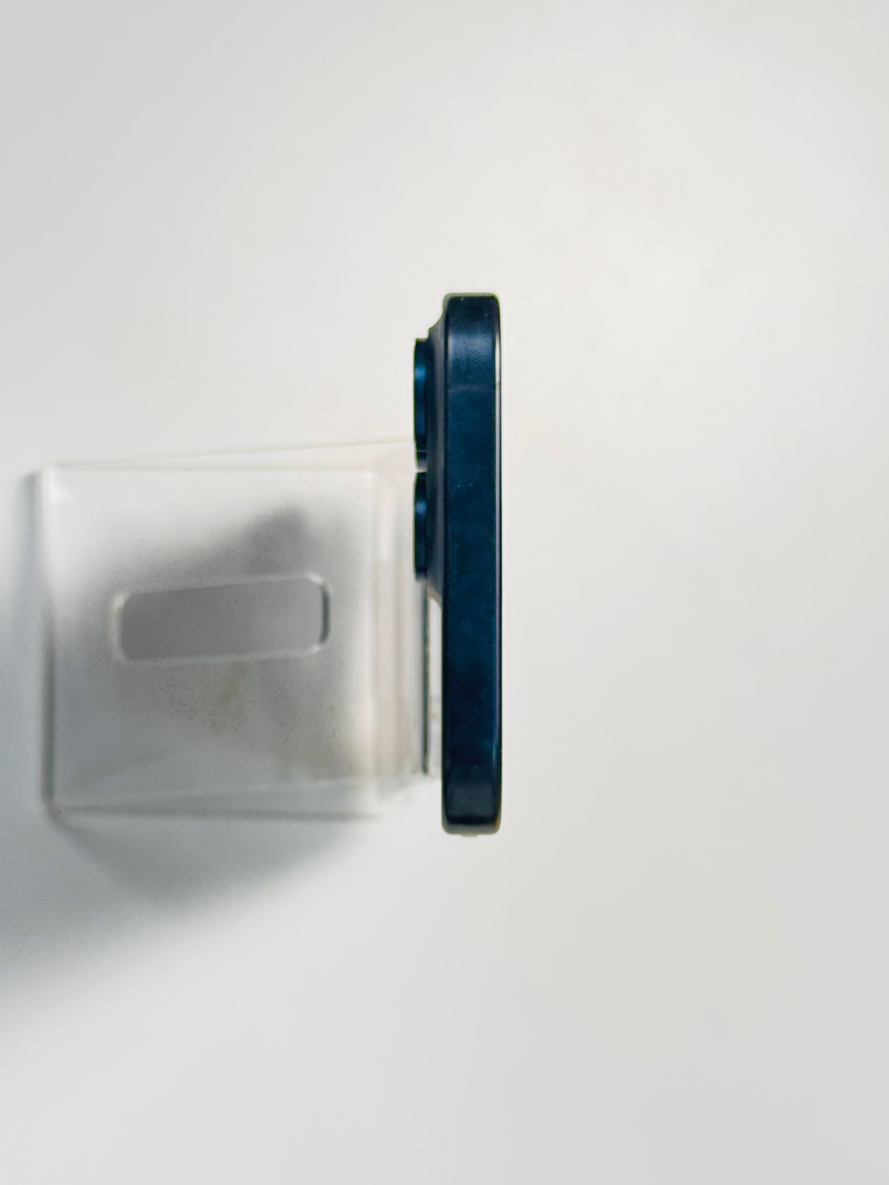 iPhone 15 Pro Max 256GB ex iBox Blue Titanium Kondisi Baik