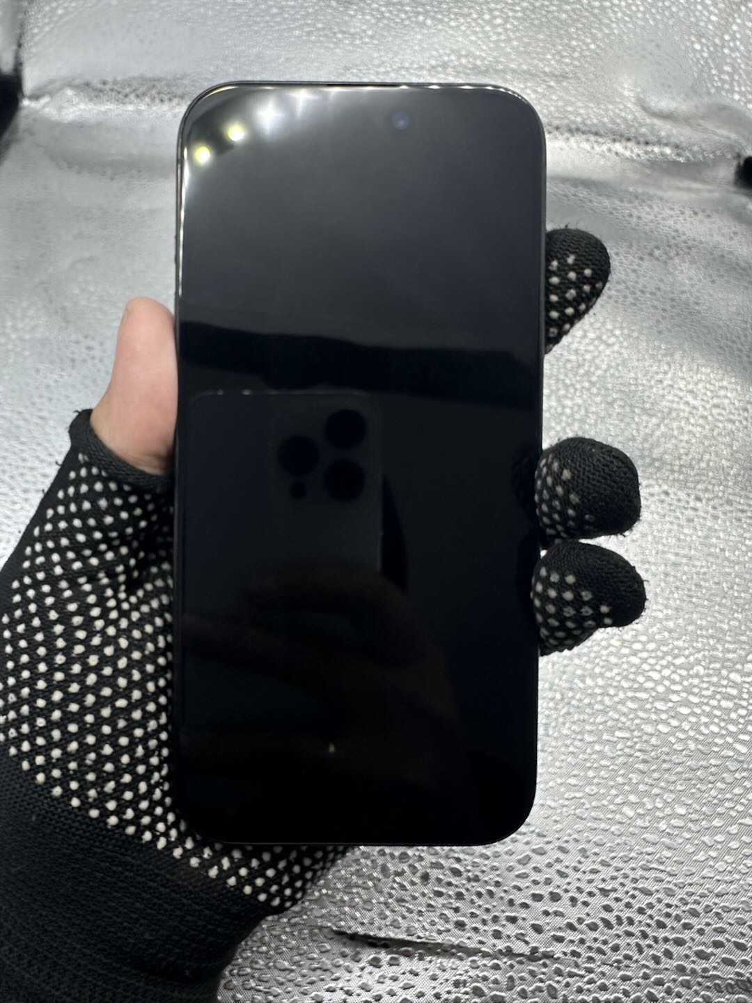 iPhone 15 Pro 128GB ex iBox warna Black Titanium