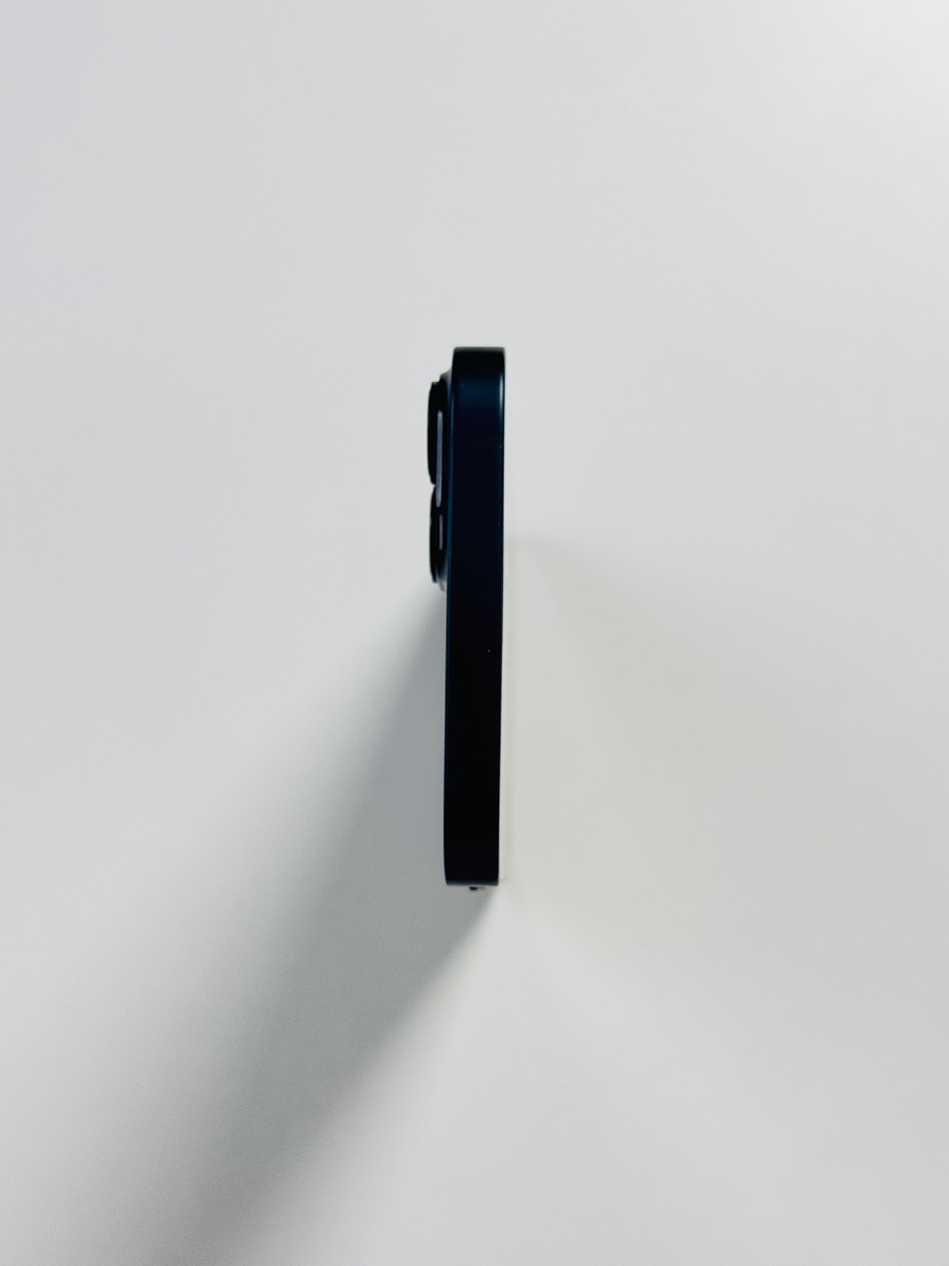 iPhone 14 Plus 128GB ex iBox Midnight Kondisi Baik