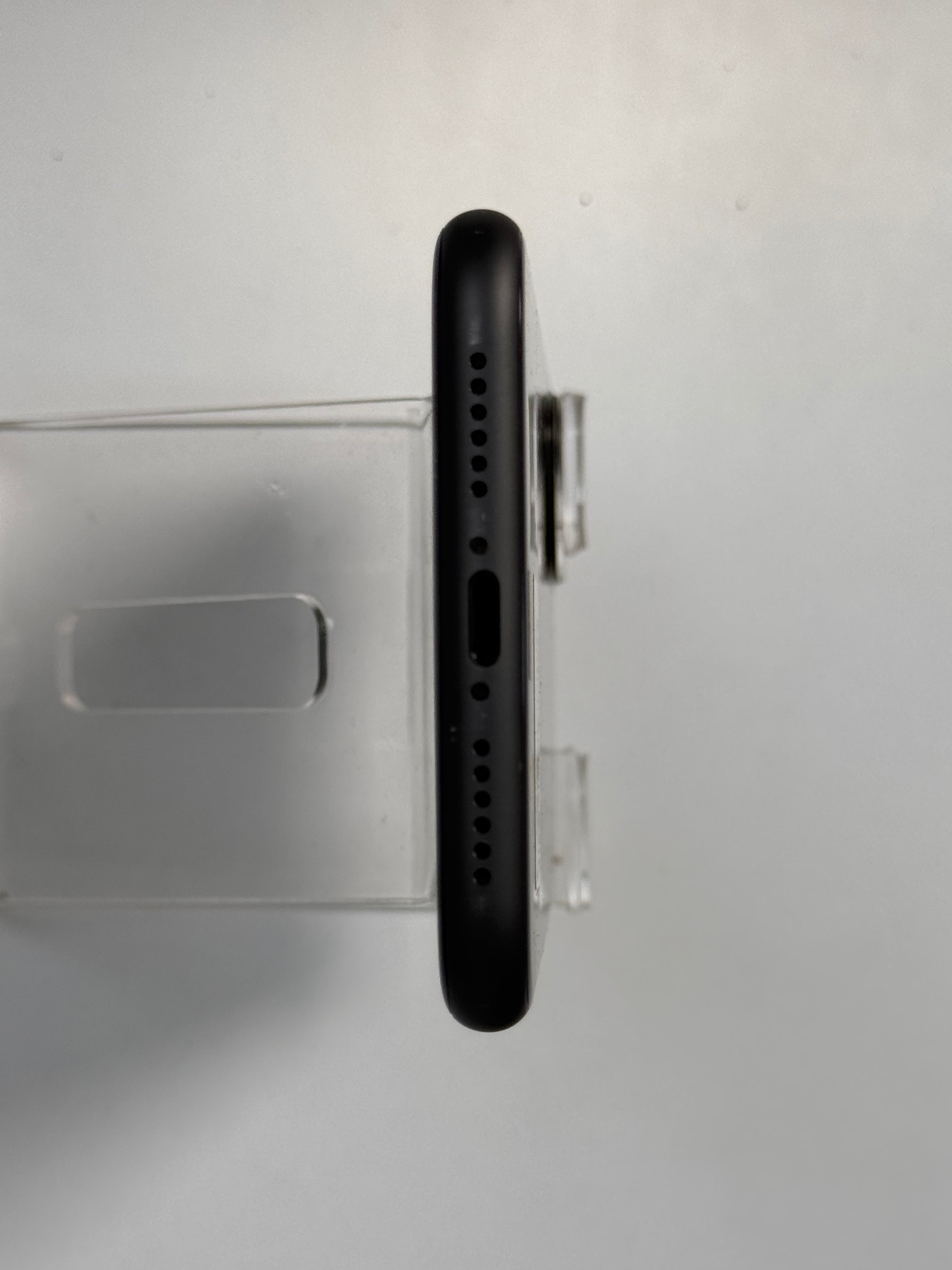 iPhone 11 64GB ex iBox Black