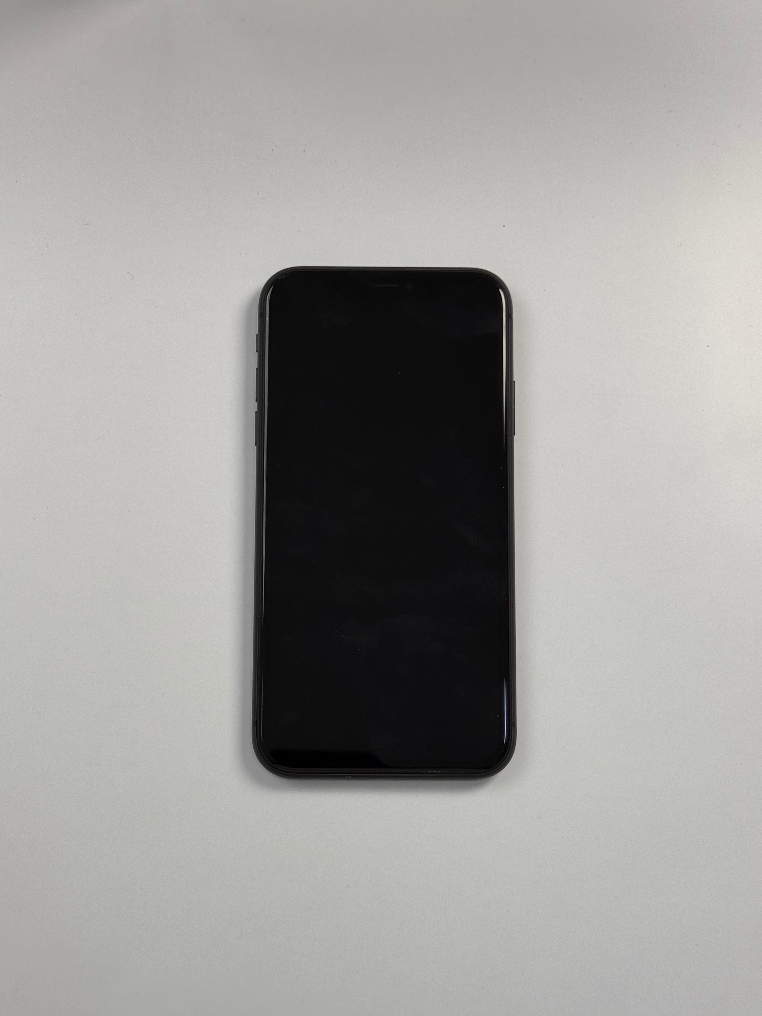 iPhone 11 64GB ex iBox Black