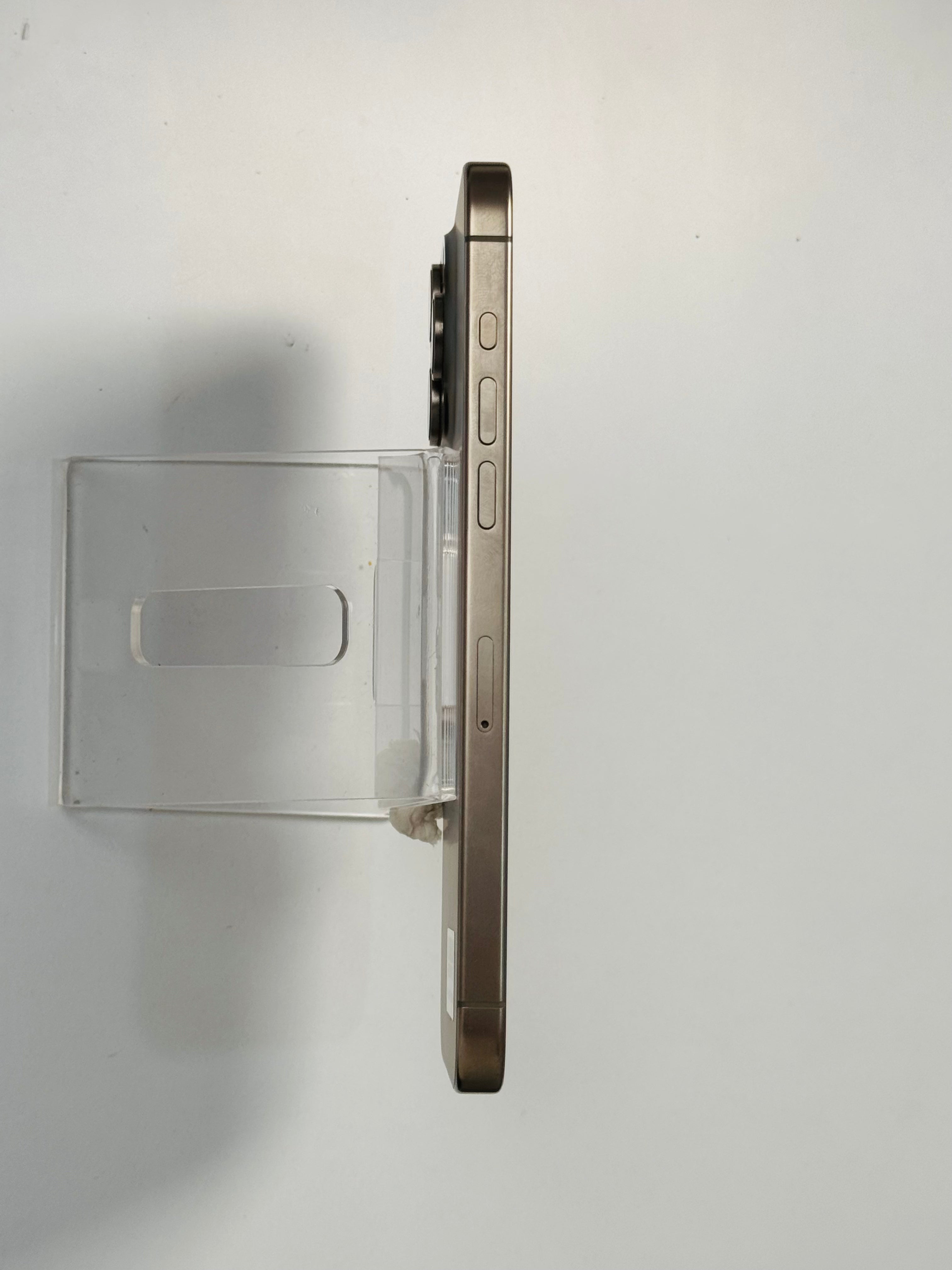 iPhone 15 Pro Max 256GB ex iBox Natural Titanium