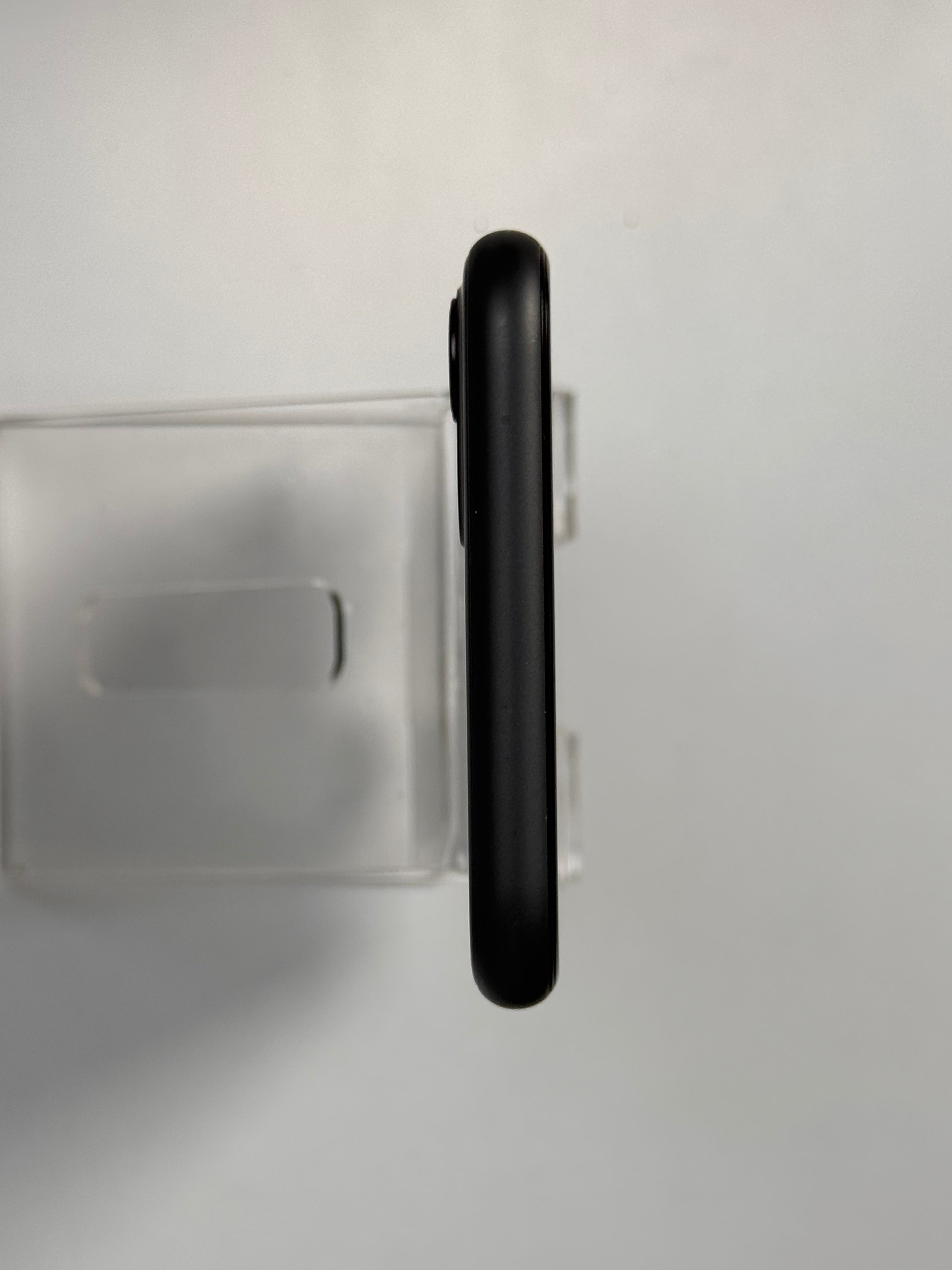 iPhone 11 64GB ex iBox Black