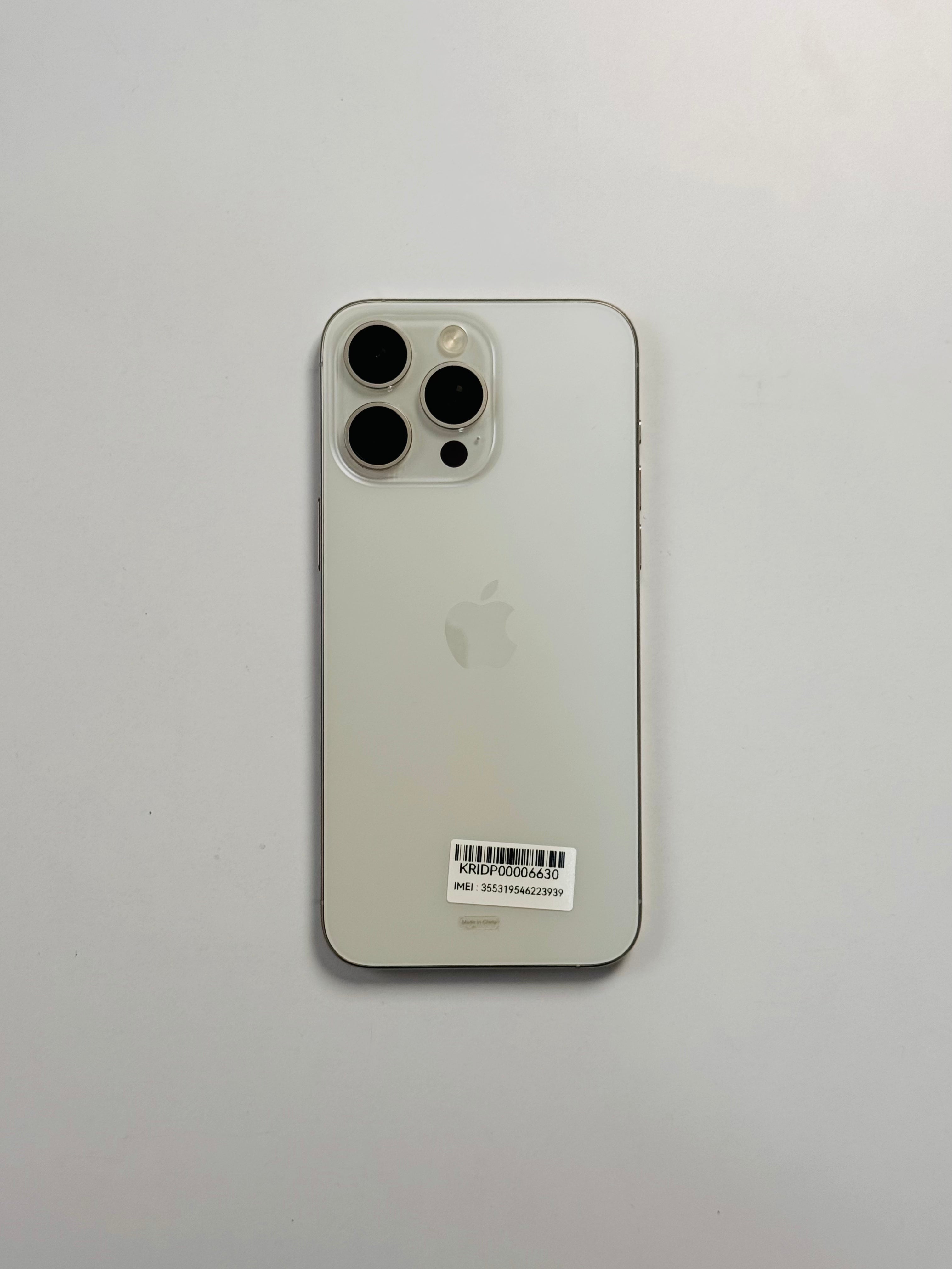 iPhone 15 Pro Max 256GB ex iBox White Titanium Kondisi Sempurna