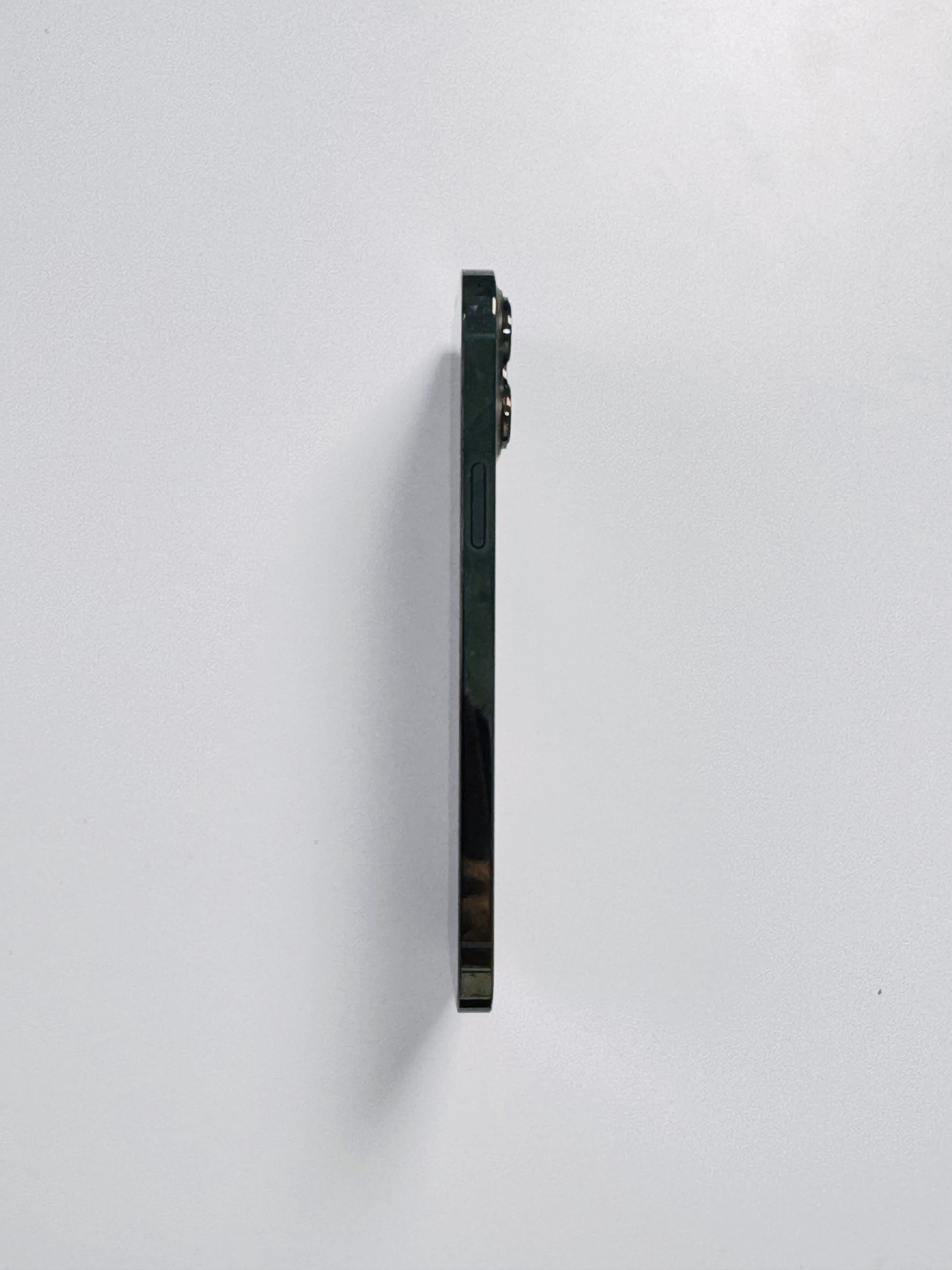 iPhone 13 Pro Max 256GB ex iBox Alpine Green Kondisi Baik