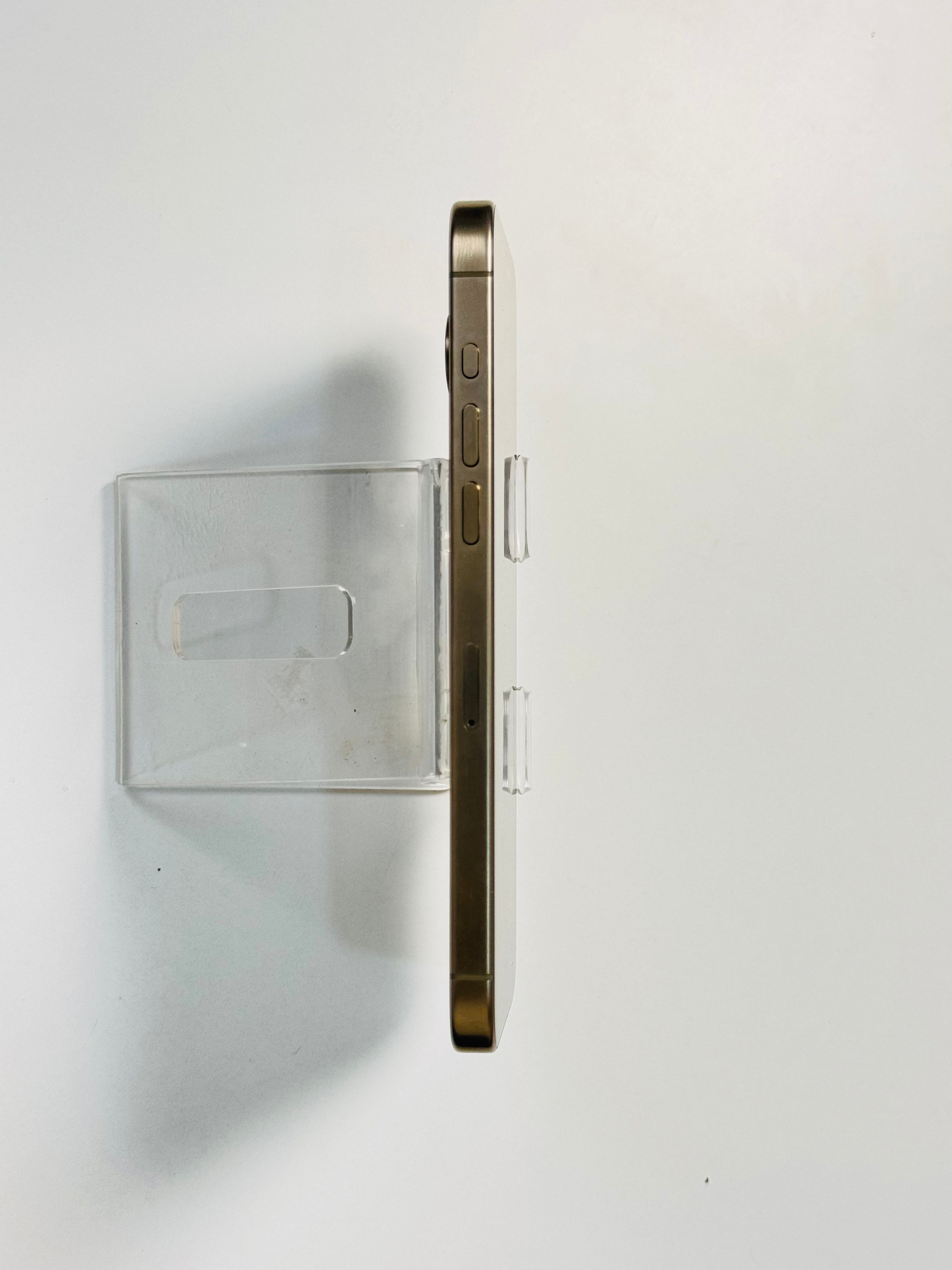 iPhone 15 Pro Max 256GB ex iBox Natural Titanium Kondisi Baik