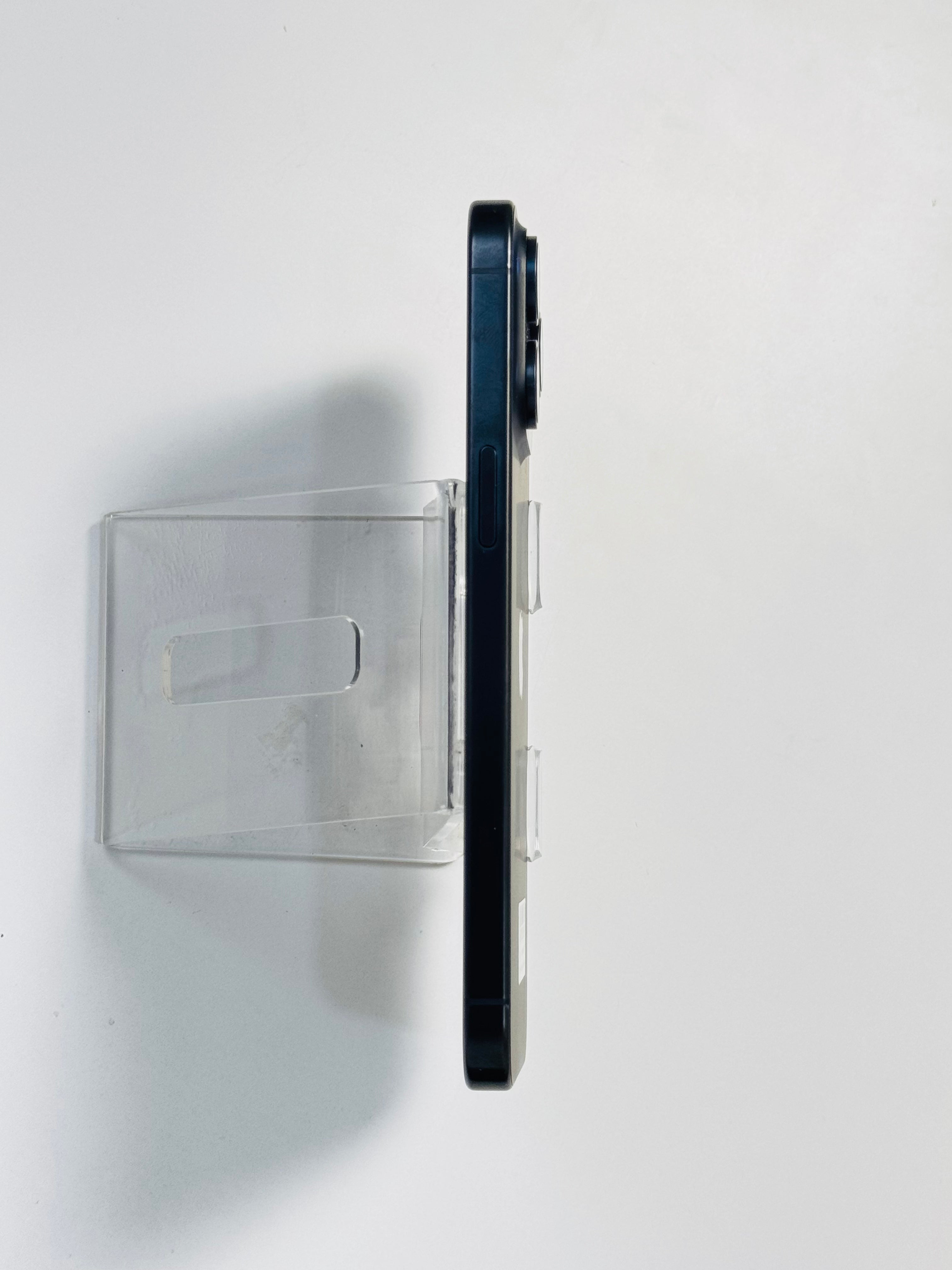 iPhone 15 Pro Max 256GB ex iBox Blue Titanium Kondisi Baik