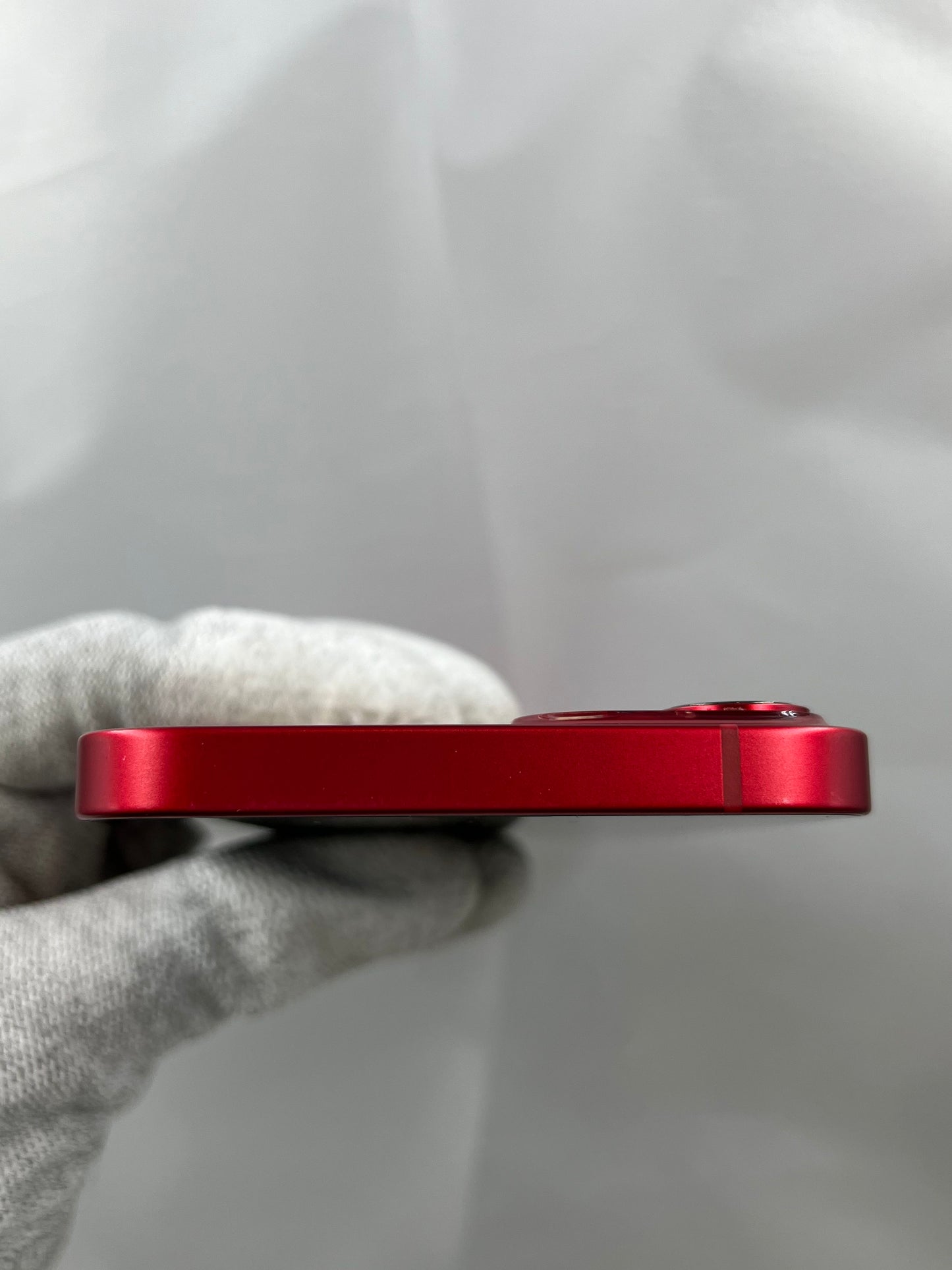 iPhone 13 256GB Red - Like New