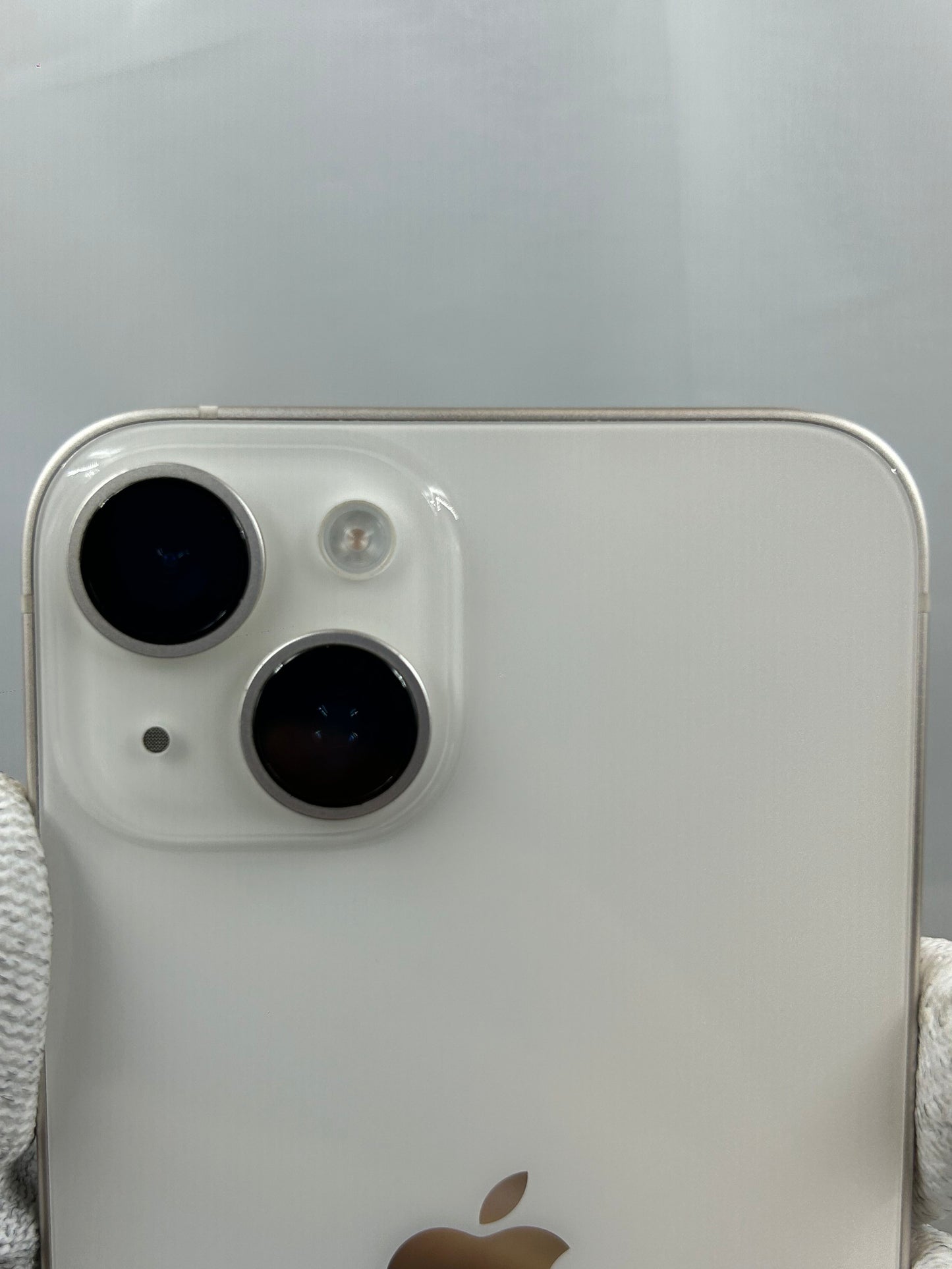 iPhone 14 128GB Starlight - Like New