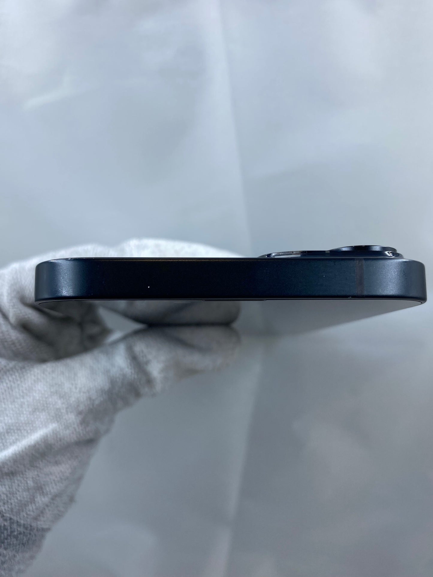 iPhone 14 Plus 128GB Midnight - ex iBox Like New
