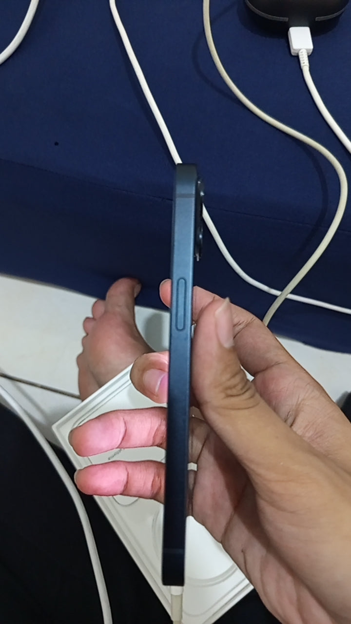 iPhone 13 128GB ex iBox Midnight