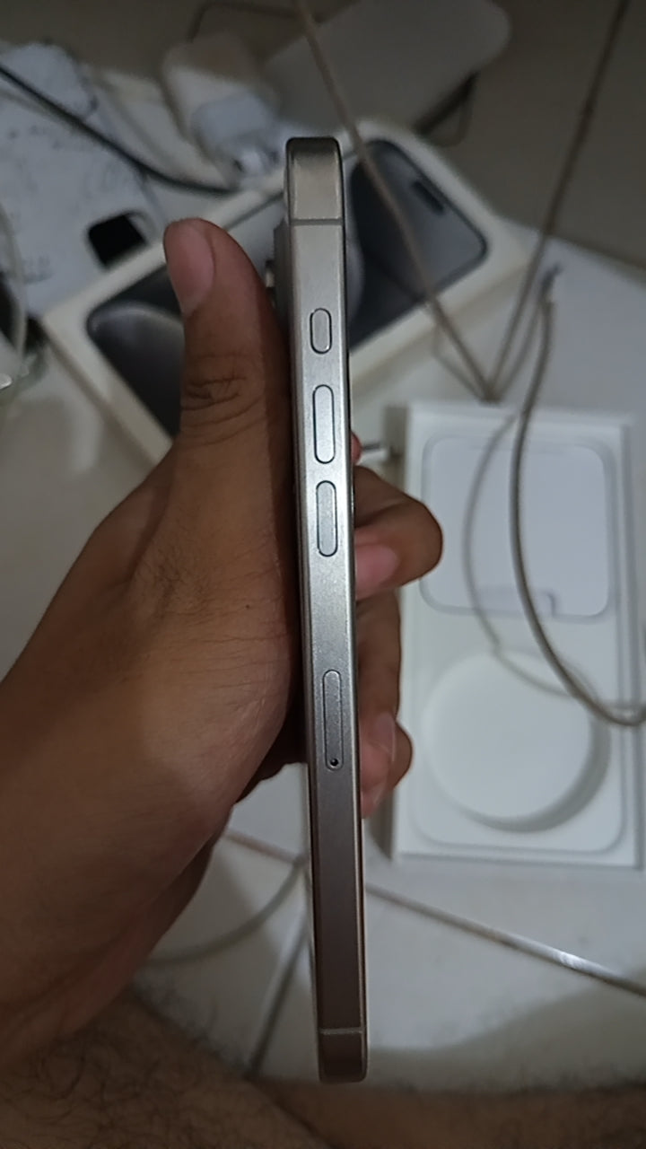 iPhone 15 Pro Max 256GB ex iBox Natural Titanium